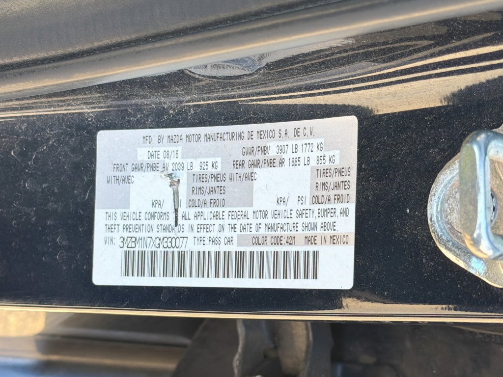 Used 2016 MAZDA MAZDA3 i Grand Touring FWD image 37
