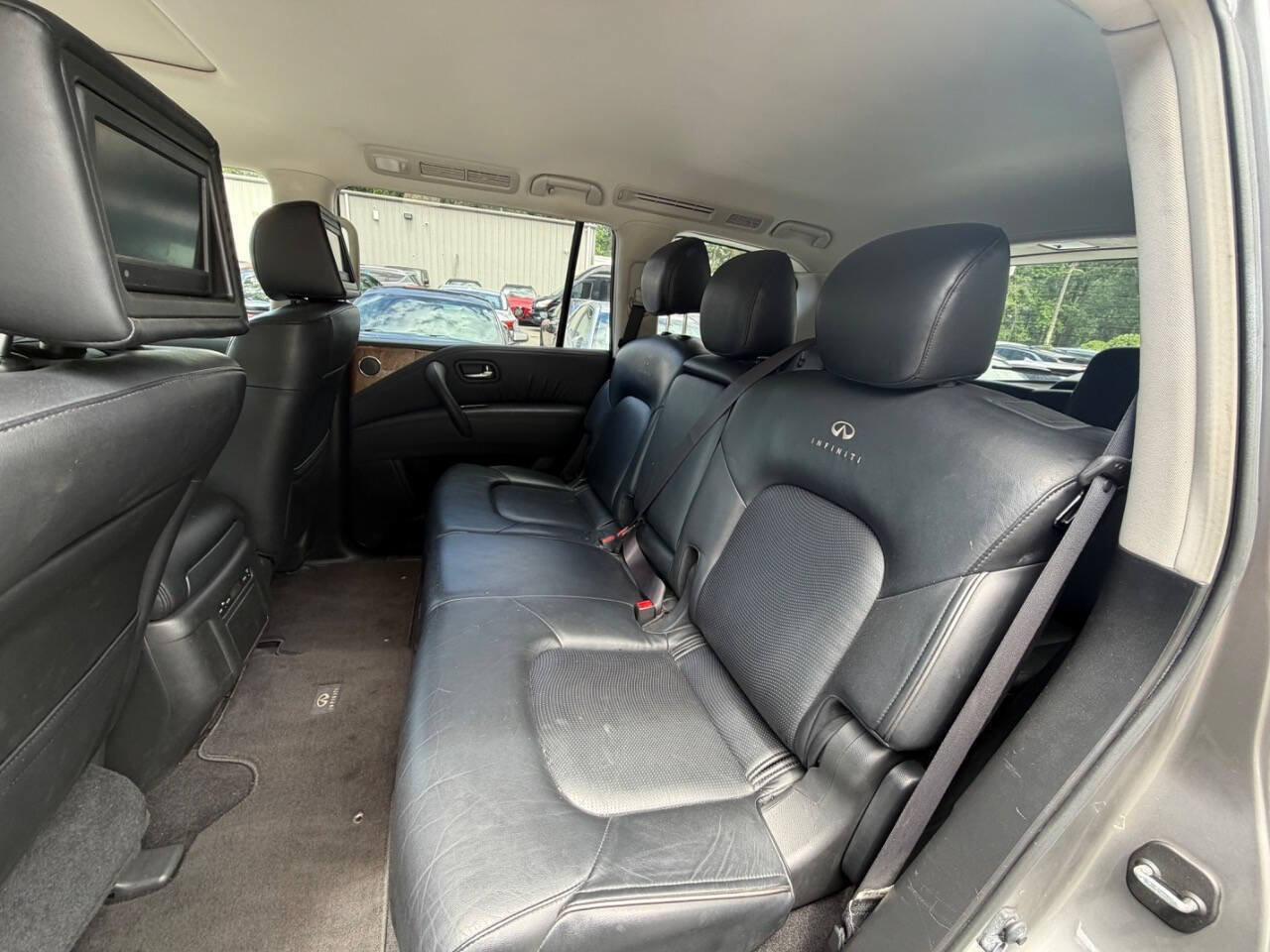 Used 2011 INFINITI QX56 4WD w/ Theater Pkg image 11