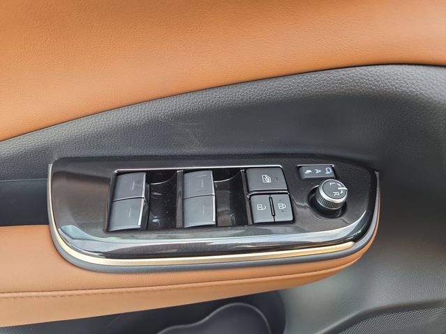 New 2026 Toyota Crown Signia AWD/4WD image 16