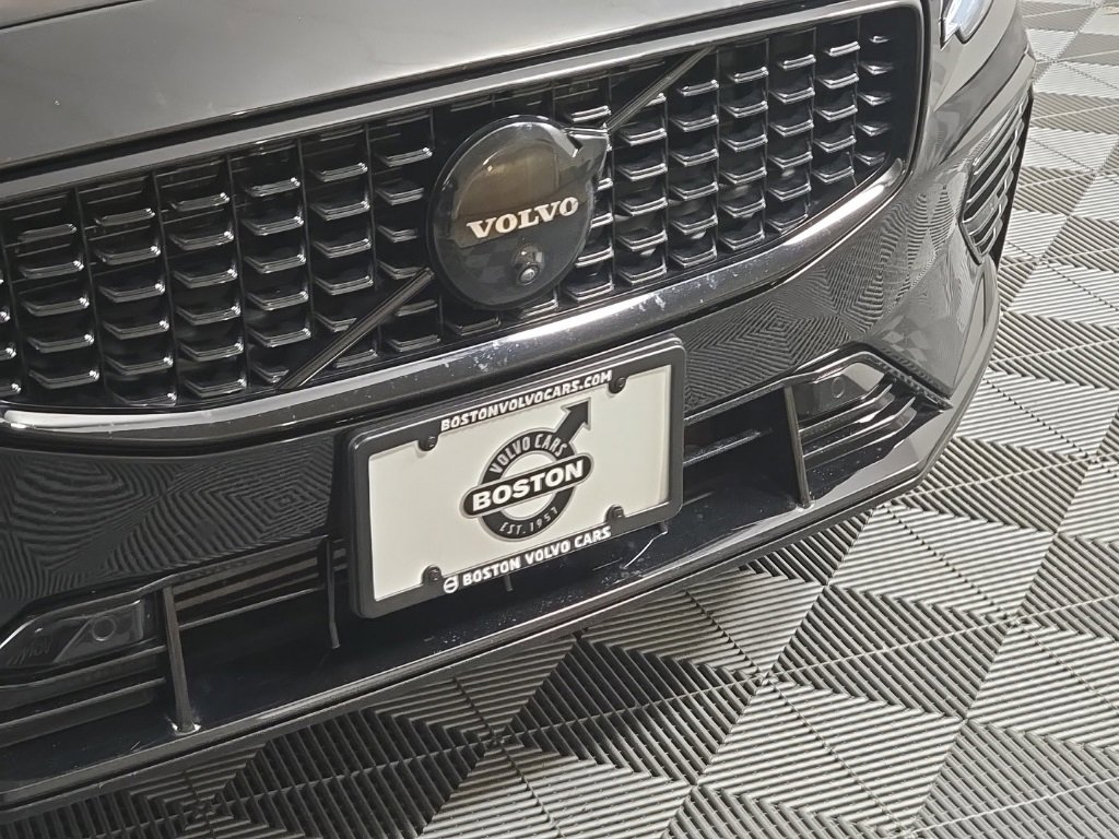 Certified 2024 Volvo S60 T8 Plus w/ Climate Package image 4