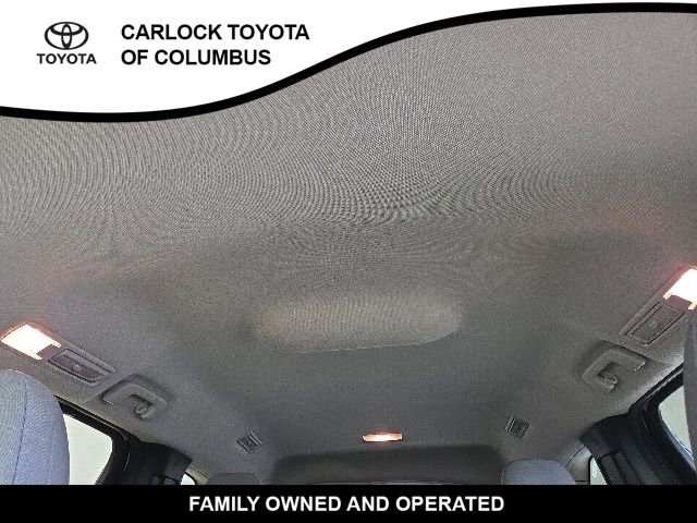 Used 2025 Toyota Sienna LE FWD image 13