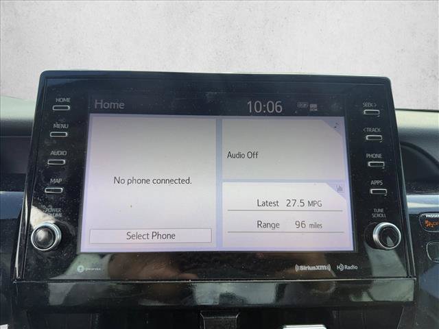 Used 2022 Toyota Camry XSE FWD image 11