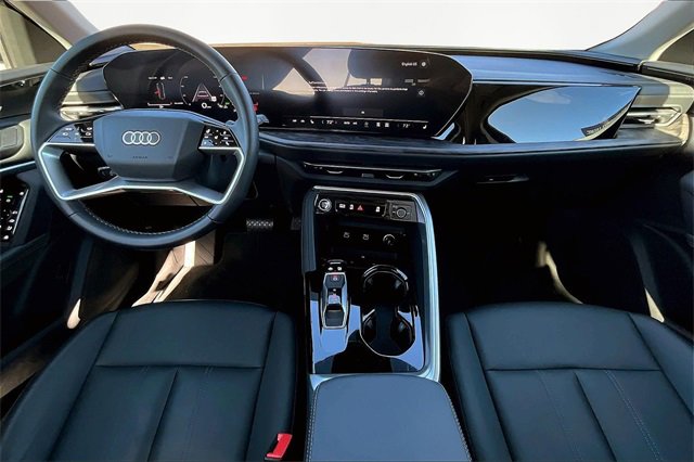 Used 2025 Audi Q5 Premium Plus w/ Premium Plus image 15