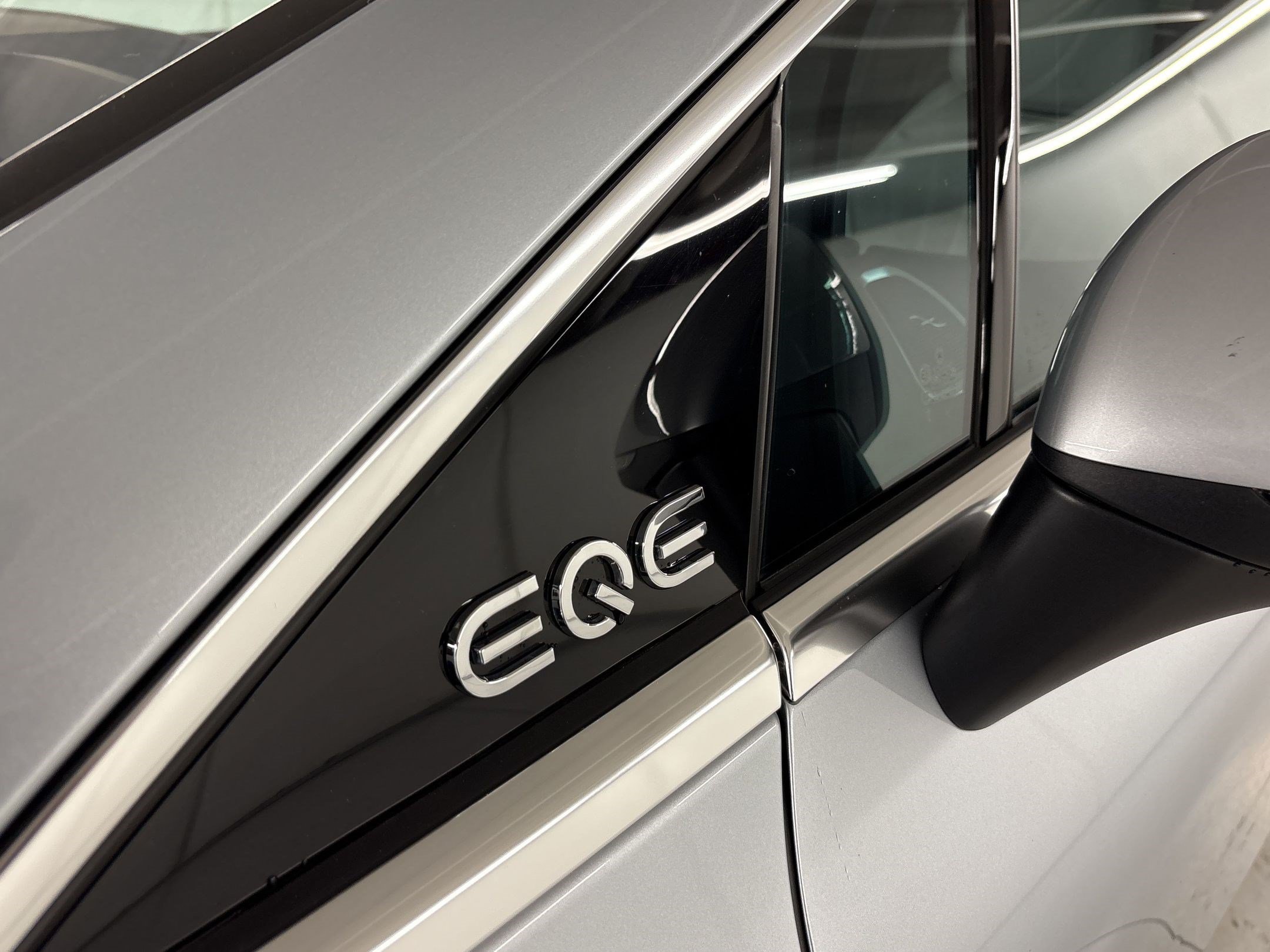 Certified 2023 Mercedes-Benz EQE 500 4MATIC Sedan image 32