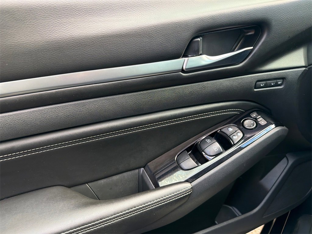 Used 2021 Nissan Altima 2.5 Platinum image 32