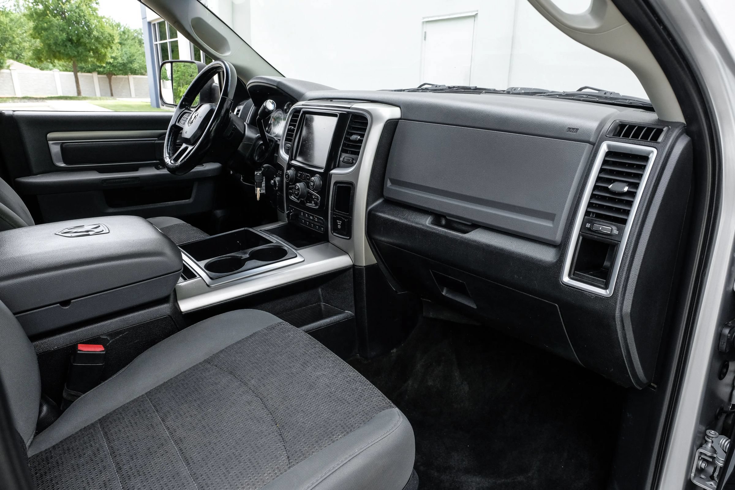 Used 2015 RAM 3500 Big Horn AWD/4WD image 17