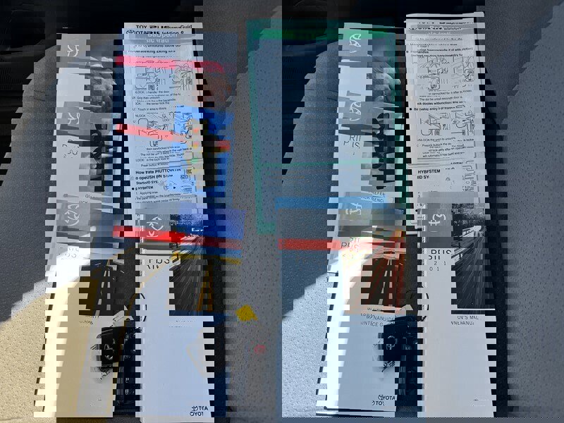 Used 2011 Toyota Prius Two image 24