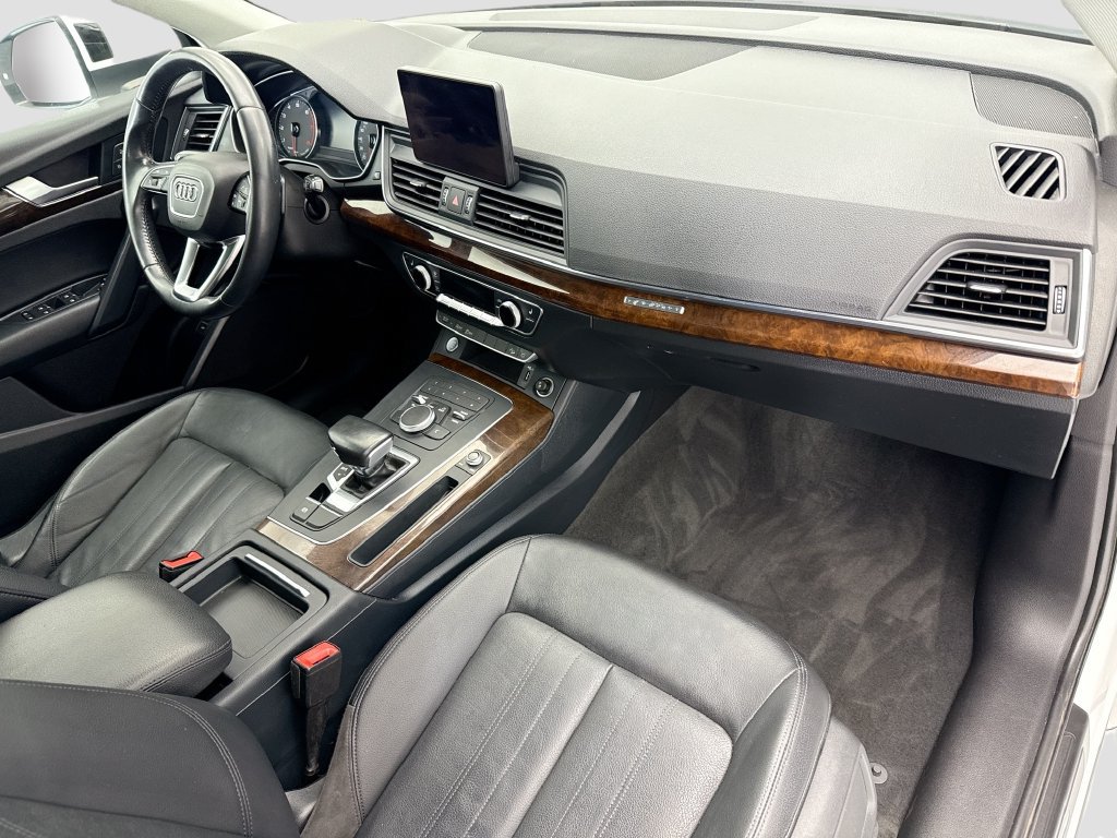 Used 2019 Audi Q5 2.0T Premium w/ Convenience Package AWD/4WD image 15