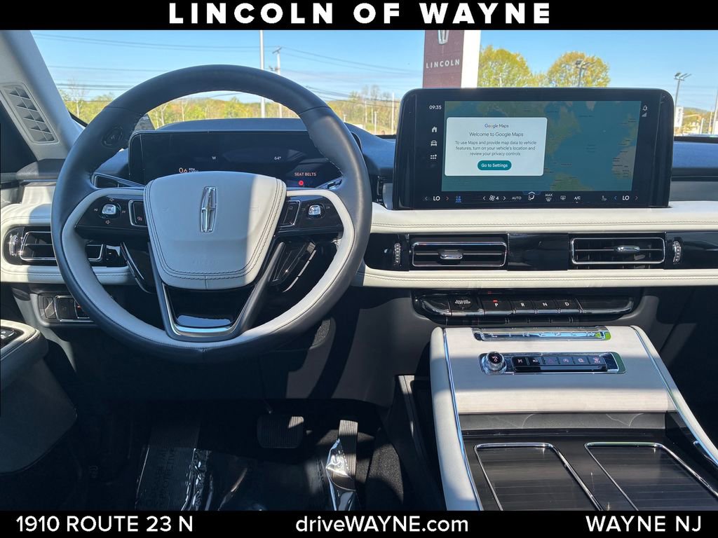 Used 2026 Lincoln Aviator Reserve AWD/4WD image 25