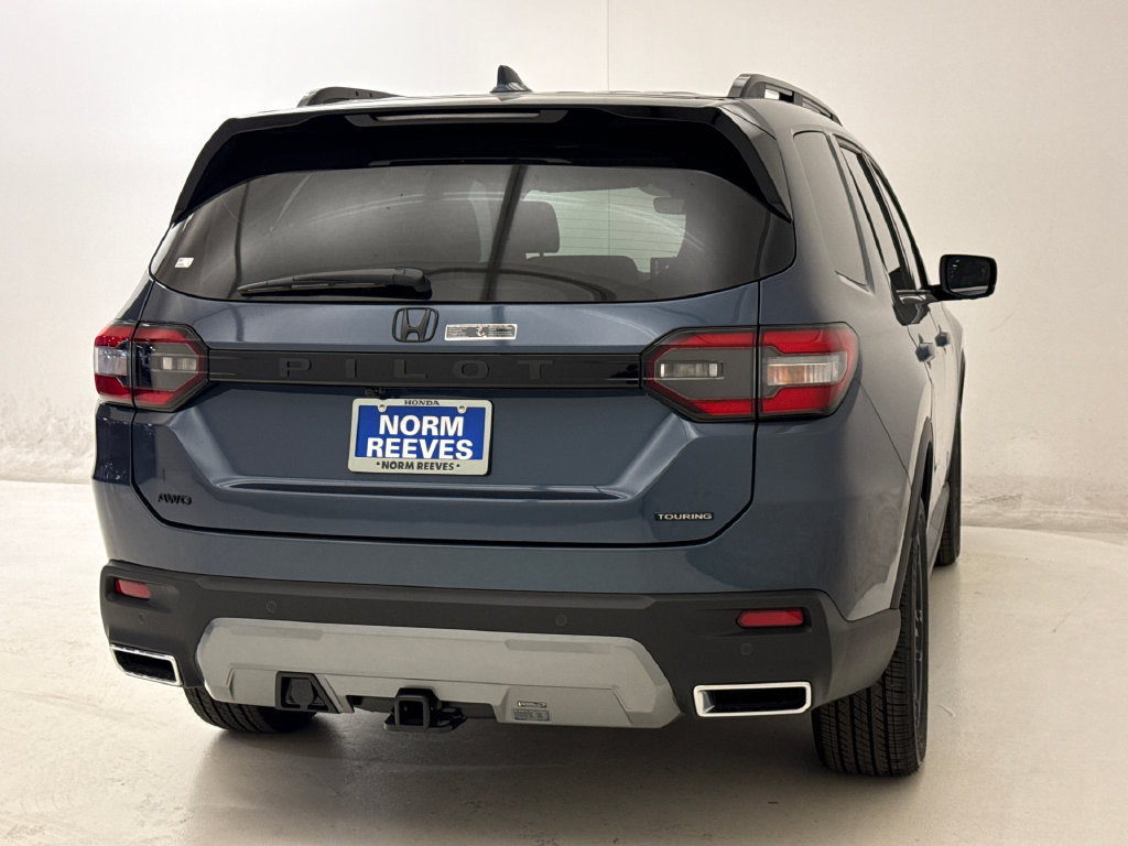 New 2026 Honda Pilot Touring image 9