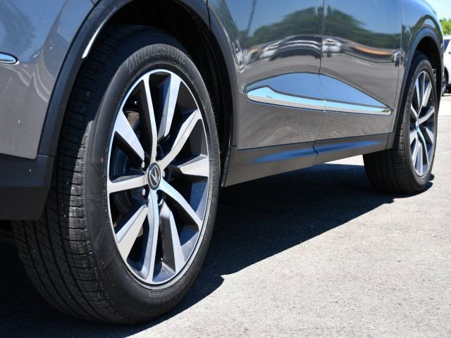 Used 2026 Acura MDX FWD w/ Technology Package image 9