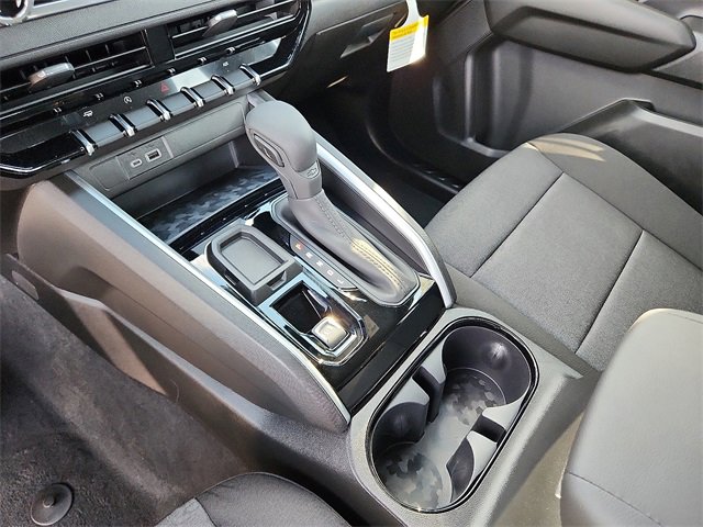 New 2026 Chevrolet Colorado W/T image 17