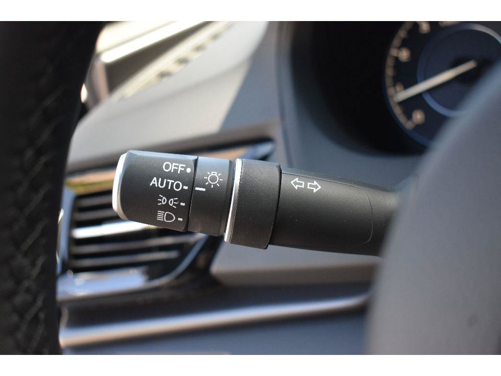 New 2026 Acura RDX SH-AWD image 11