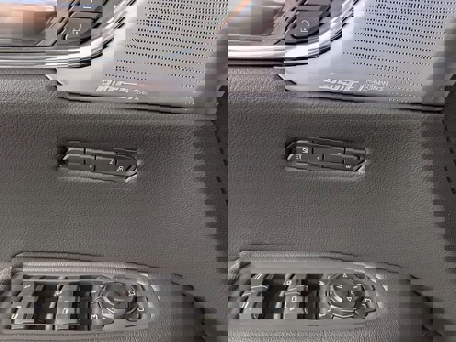 New 2025 Cadillac XT5 Premium Luxury image 10