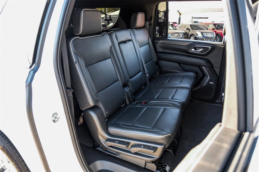 Used 2021 GMC Yukon XL SLT image 37