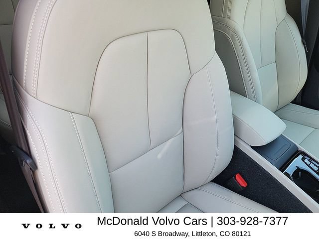 New 2026 Volvo XC40 B5 Plus w/ Protection Package Premier AWD/4WD image 19