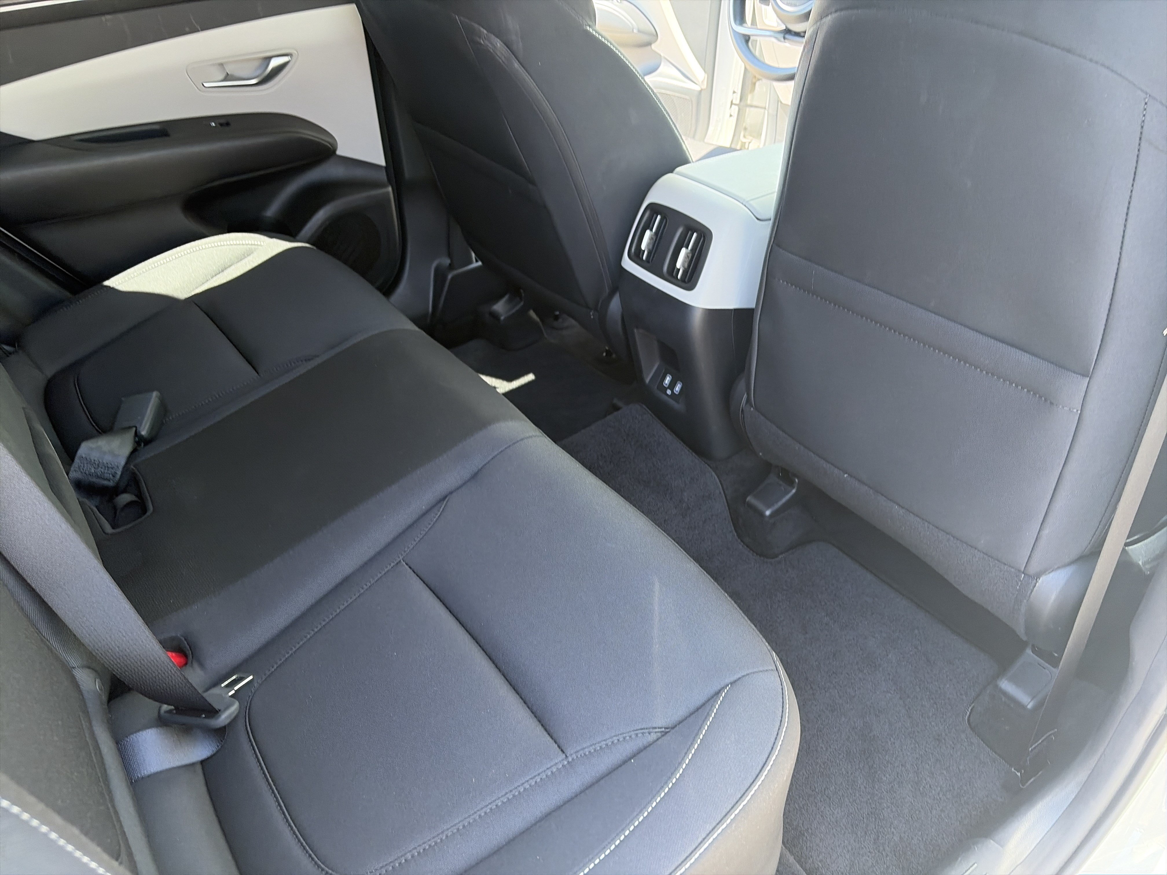 Used 2023 Hyundai Tucson Blue AWD/4WD image 28