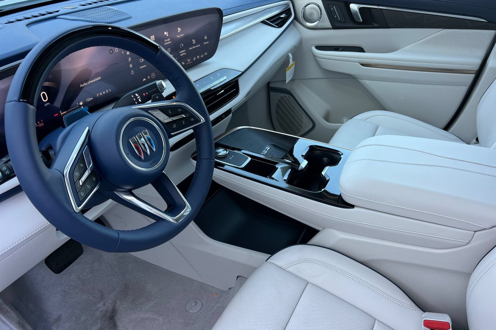 New 2026 Buick Enclave Avenir w/ Super Cruise Package FWD image 7