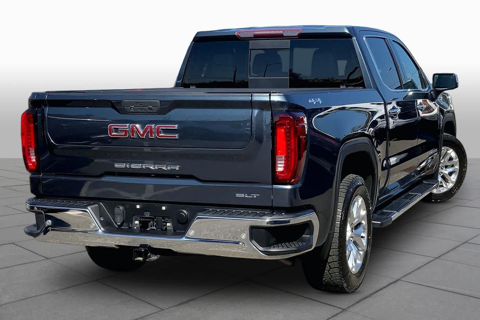 Used 2020 GMC Sierra 1500 SLT w/ SLT Premium Plus Package AWD/4WD image 13