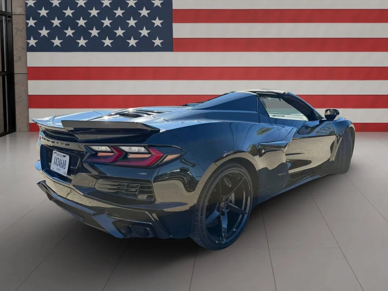 Used 2025 Chevrolet Corvette E-Ray AWD/4WD image 7