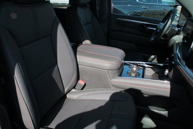 New 2026 Chevrolet Suburban RST w/ Comfort Package image 7