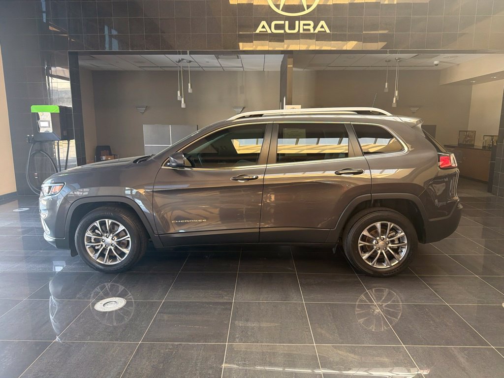 Used 2020 Jeep Cherokee Latitude Plus FWD image 10