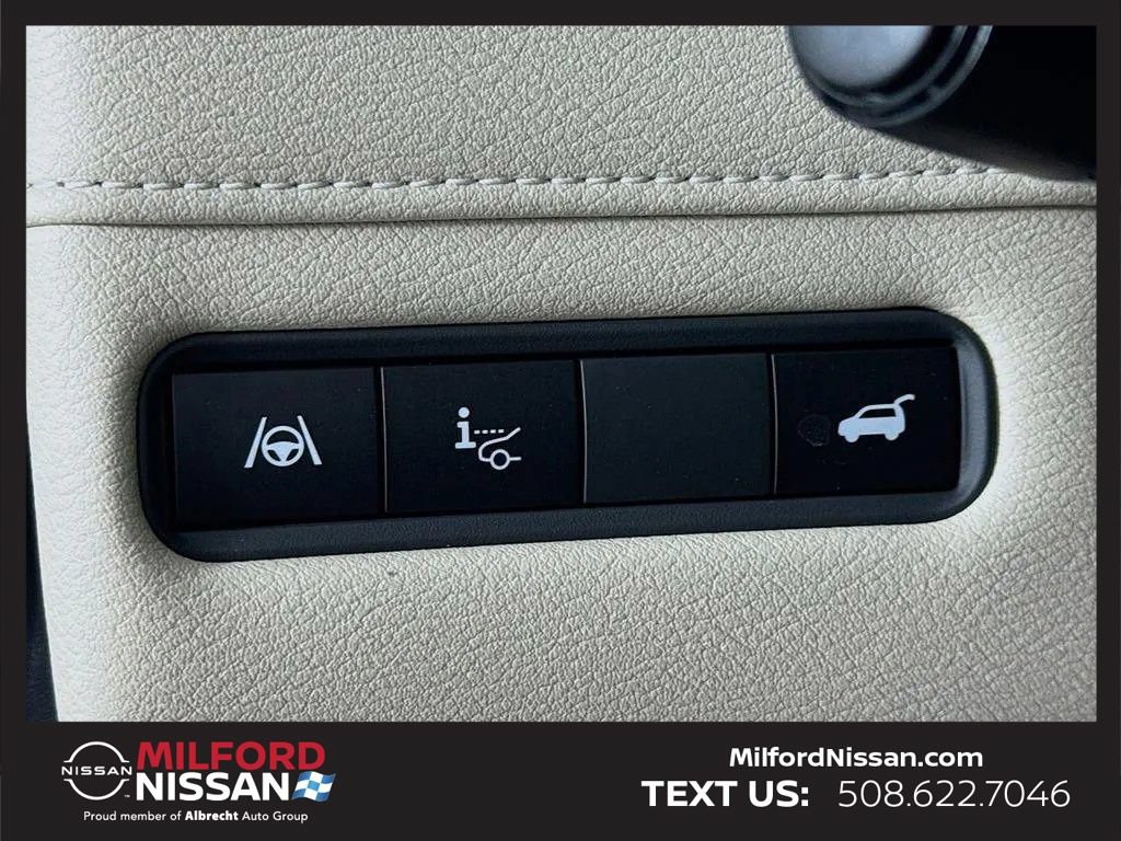 Used 2026 Nissan Armada Platinum AWD/4WD image 15