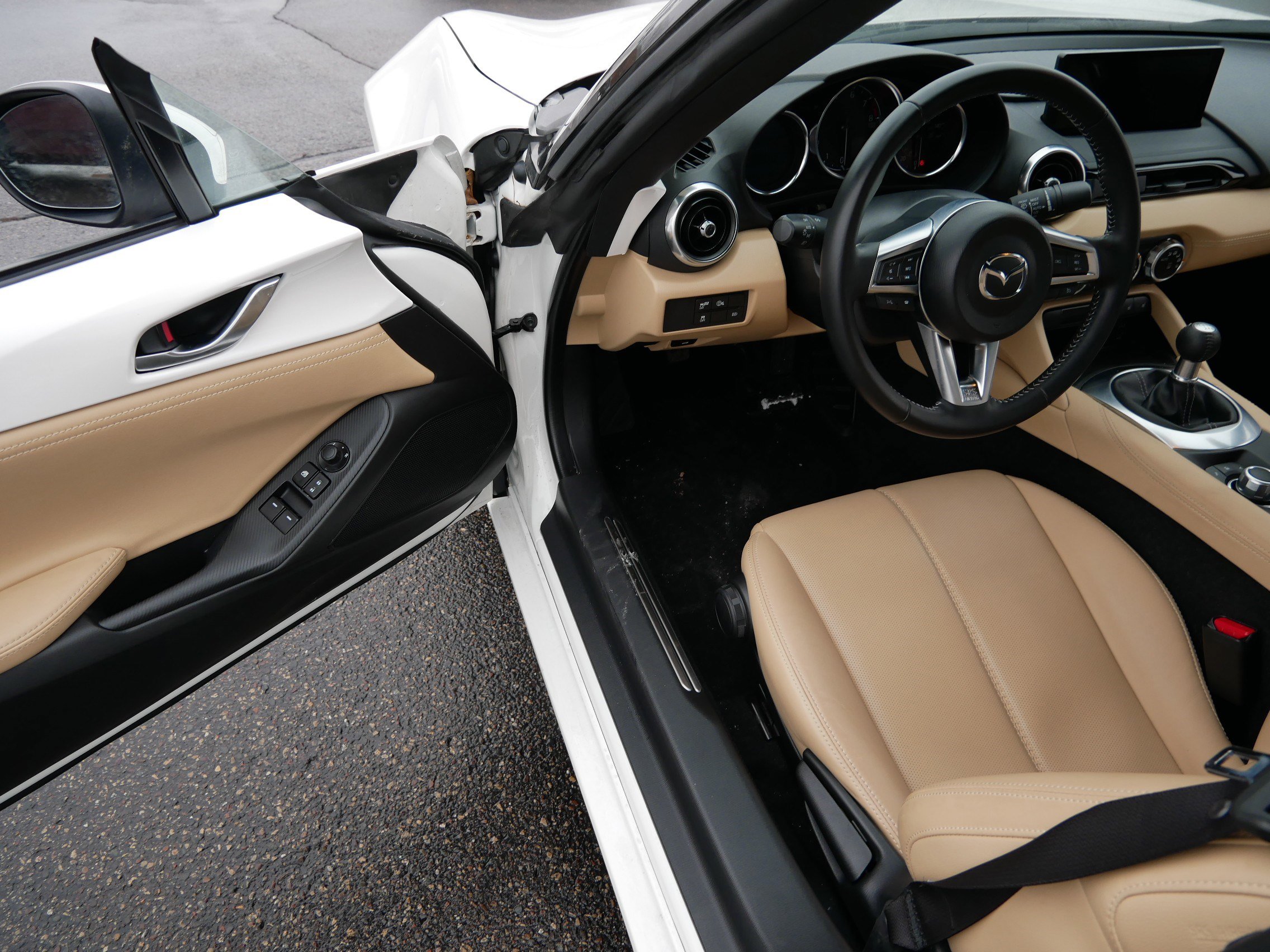 Used 2024 MAZDA MX-5 Miata Grand Touring image 9