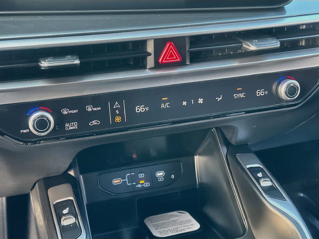 New 2026 Kia Sorento S FWD image 15