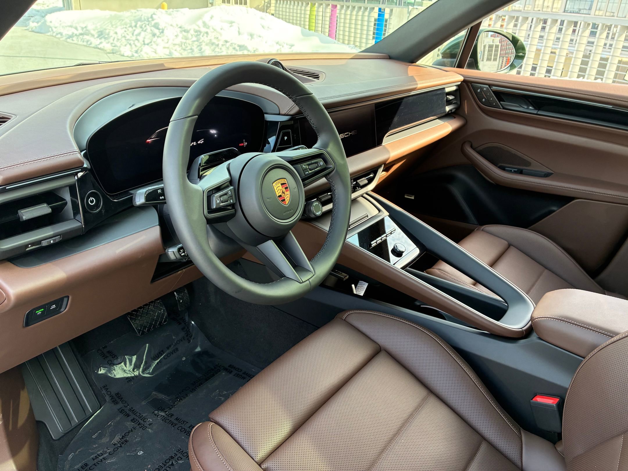 New 2026 Porsche Macan 4 Electric AWD/4WD image 4