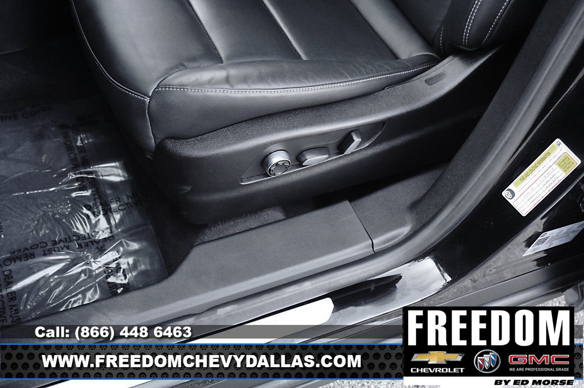 Certified 2025 Cadillac XT4 Premium Luxury image 29