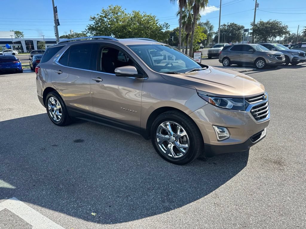 Used 2019 Chevrolet Equinox LT FWD image 3