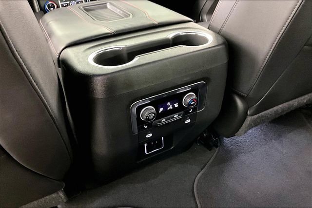 Used 2022 Chevrolet Tahoe RST w/ Luxury Package AWD/4WD image 9