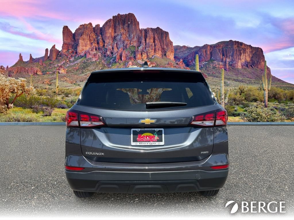 Used 2022 Chevrolet Equinox LS w/ LS Convenience Package AWD/4WD image 7