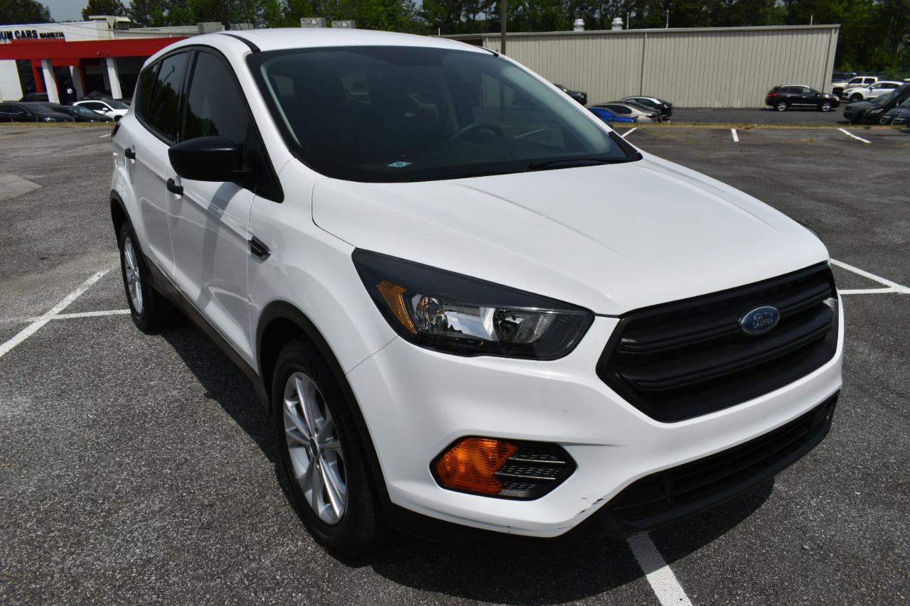 Used 2019 Ford Escape S FWD image 3