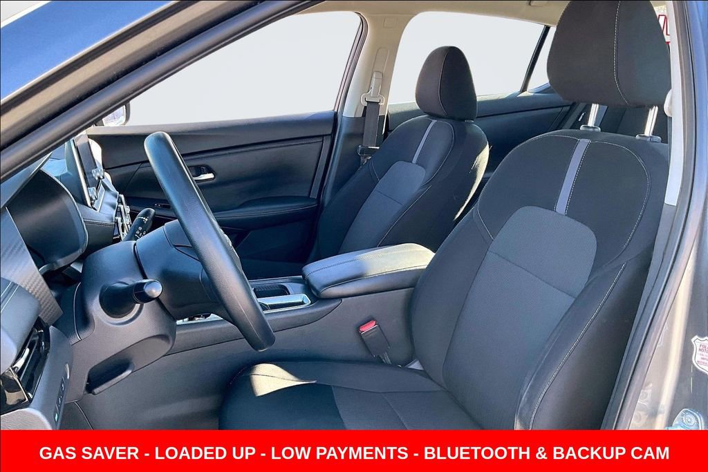 Used 2024 Nissan Sentra SV image 18