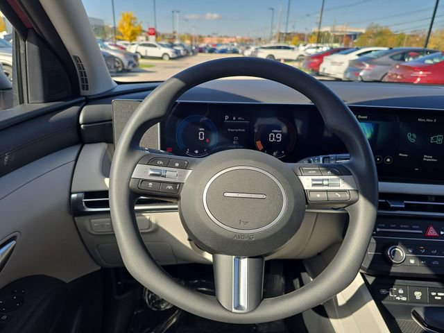 New 2026 Hyundai Tucson SE image 14