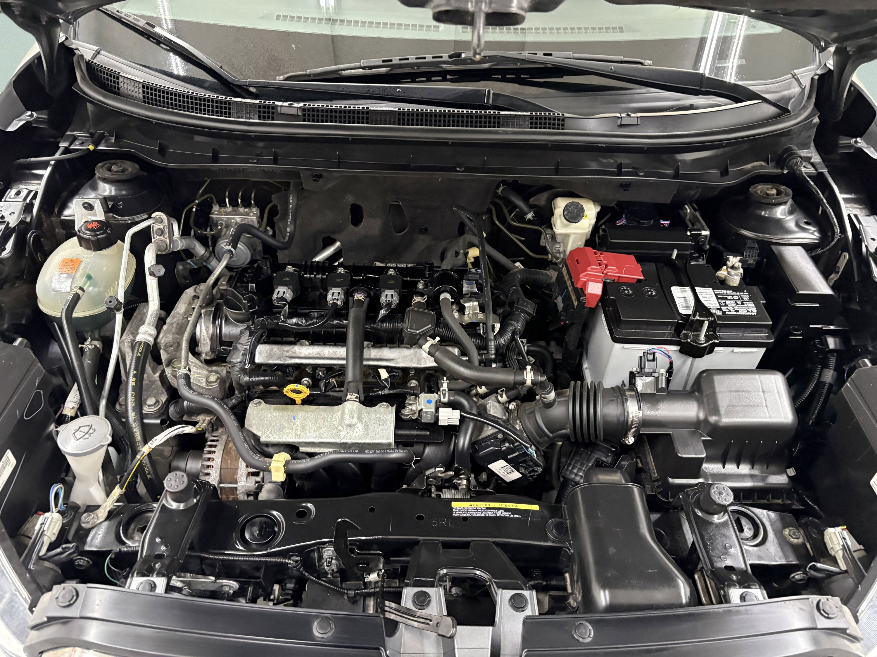 Used 2020 Nissan Kicks SR w/ SR Premium Package FWD image 8