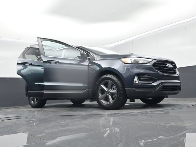 Certified 2022 Ford Edge SEL w/ Sport Appearance Package AWD/4WD image 69