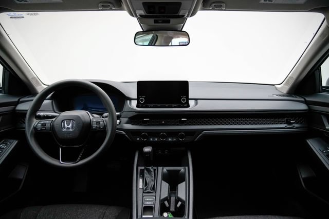 Used 2023 Honda Accord EX image 16