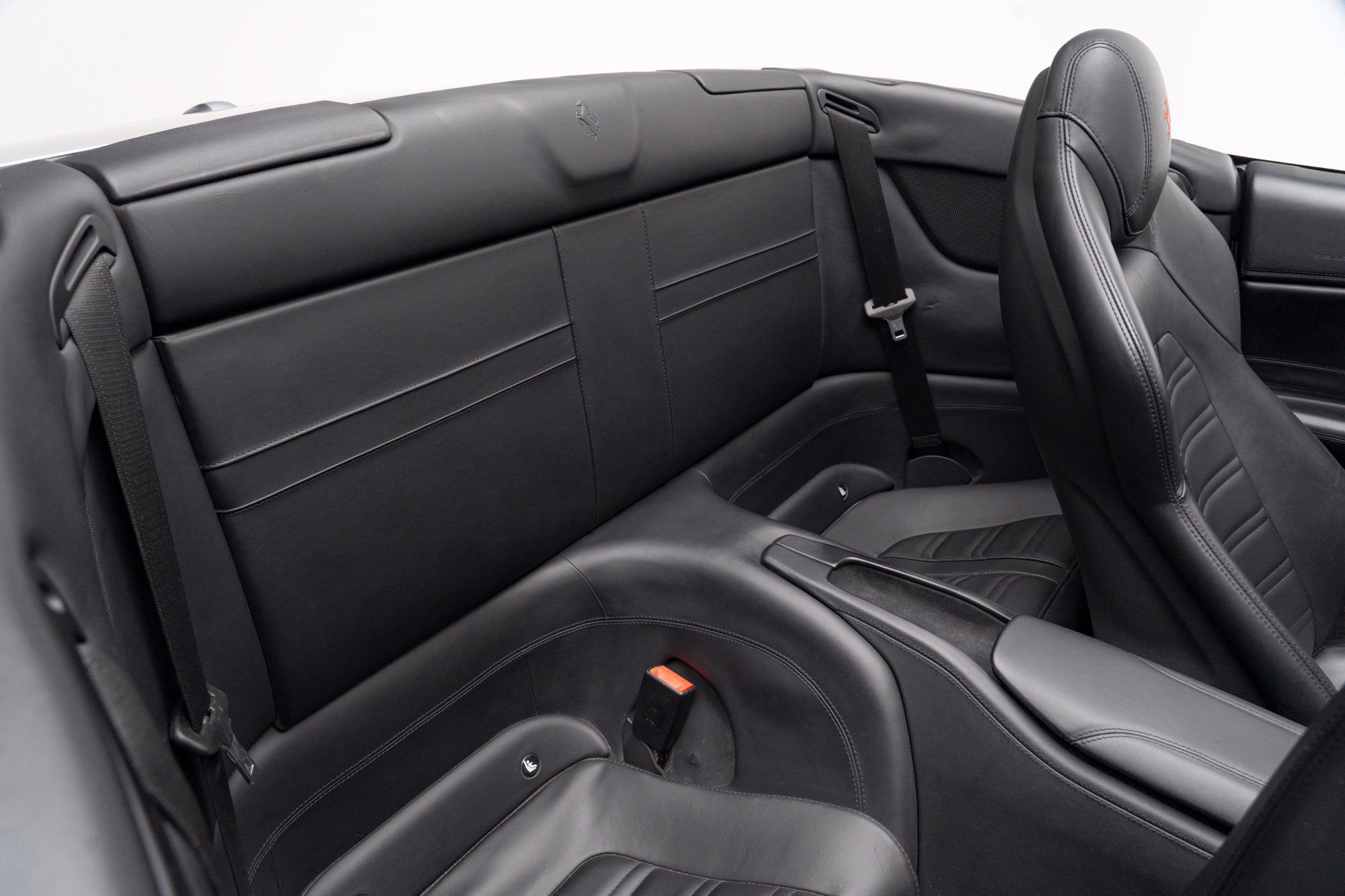 Used 2016 Ferrari California T RWD image 53