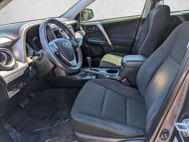 Used 2017 Toyota RAV4 LE FWD image 15