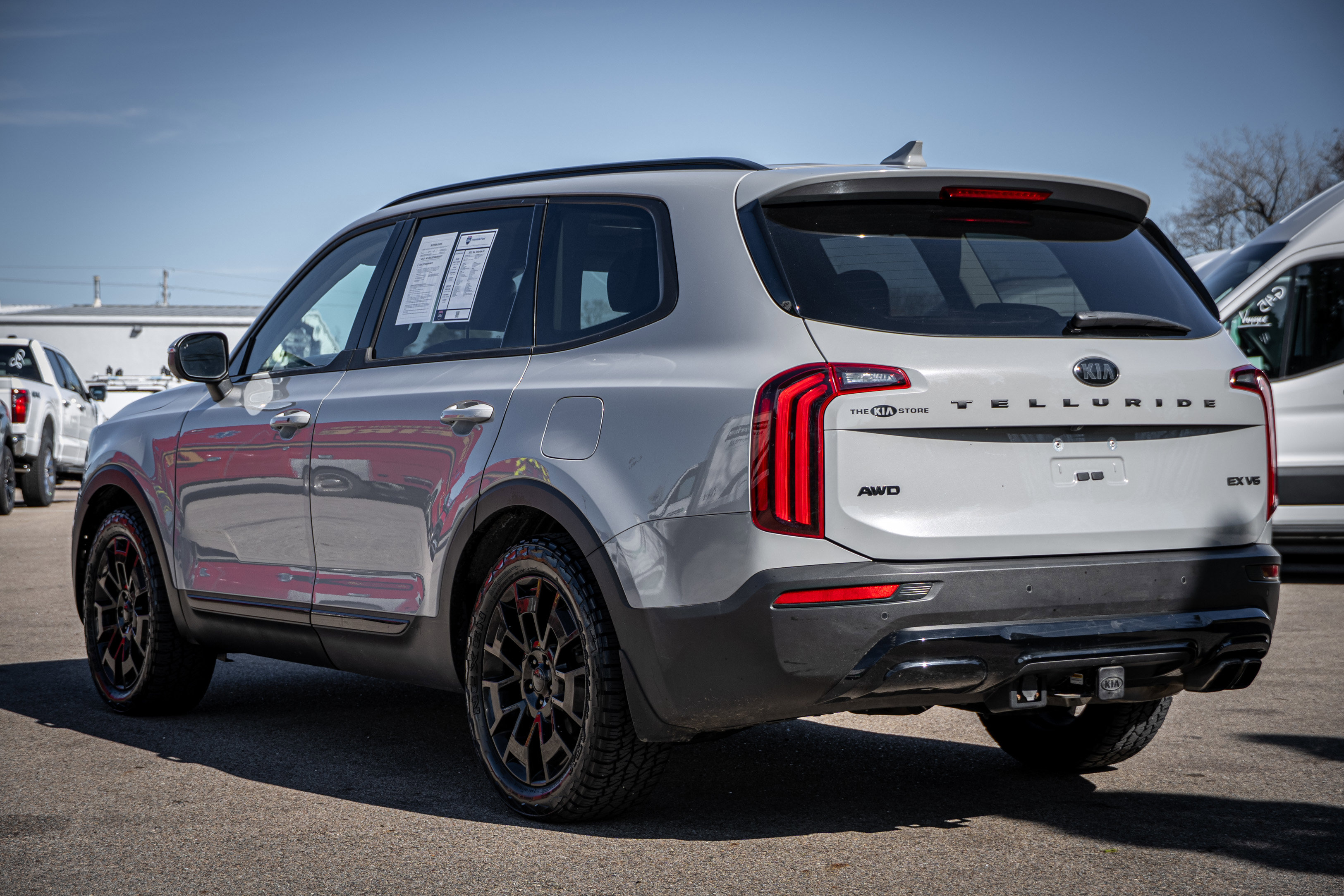 Used 2021 Kia Telluride EX w/ EX Premium Package image 7