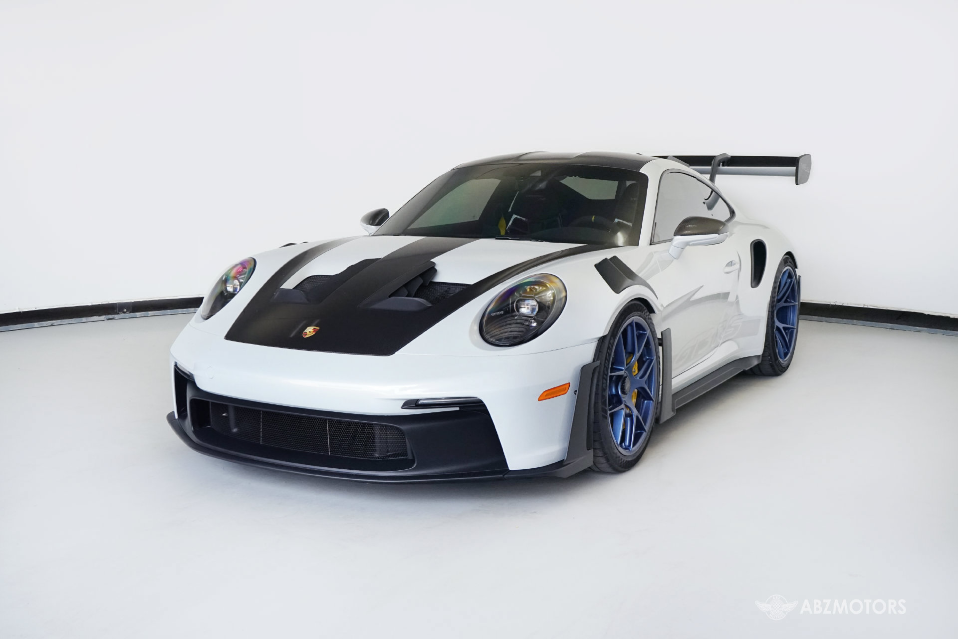 Used 2024 Porsche 911 GT3 RS RWD image 2