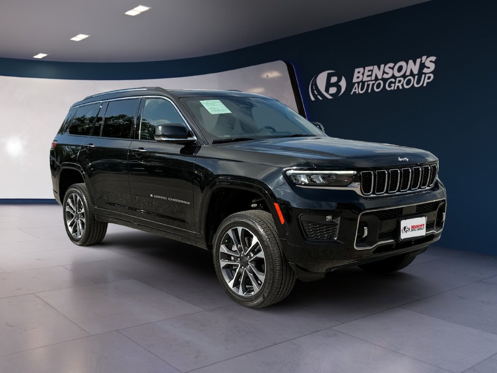 Used 2023 Jeep Grand Cherokee L Overland AWD/4WD image 7