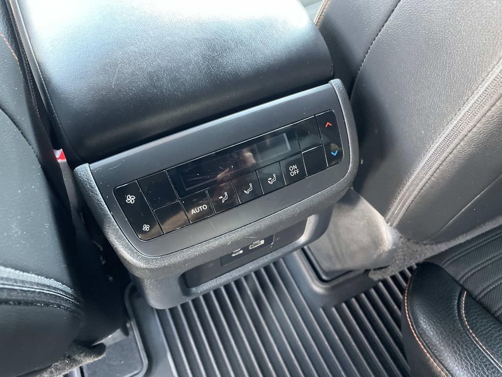 Used 2023 Nissan Pathfinder Rock Creek AWD/4WD image 5