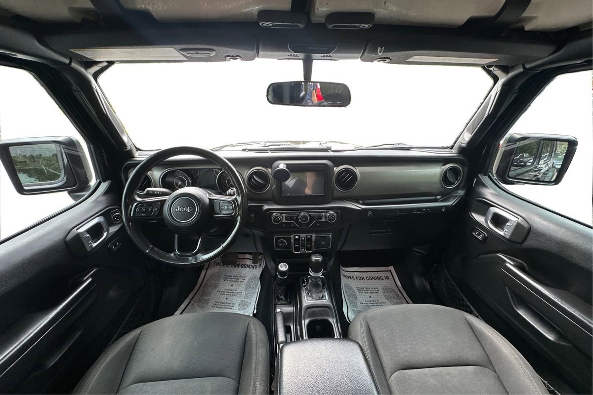 Used 2020 Jeep Wrangler Unlimited Sport image 27