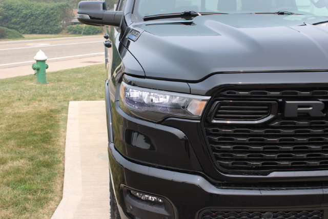New 2026 RAM 1500 Big Horn w/ Night Edition AWD/4WD image 5