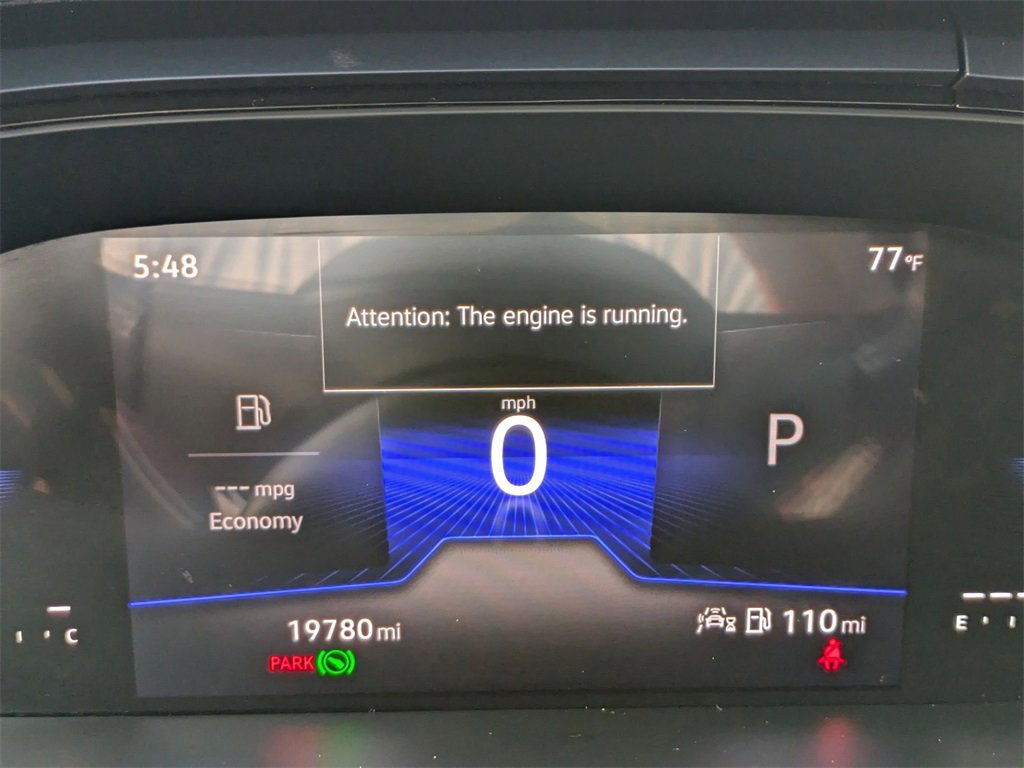 Used 2024 Volkswagen Taos SE image 16