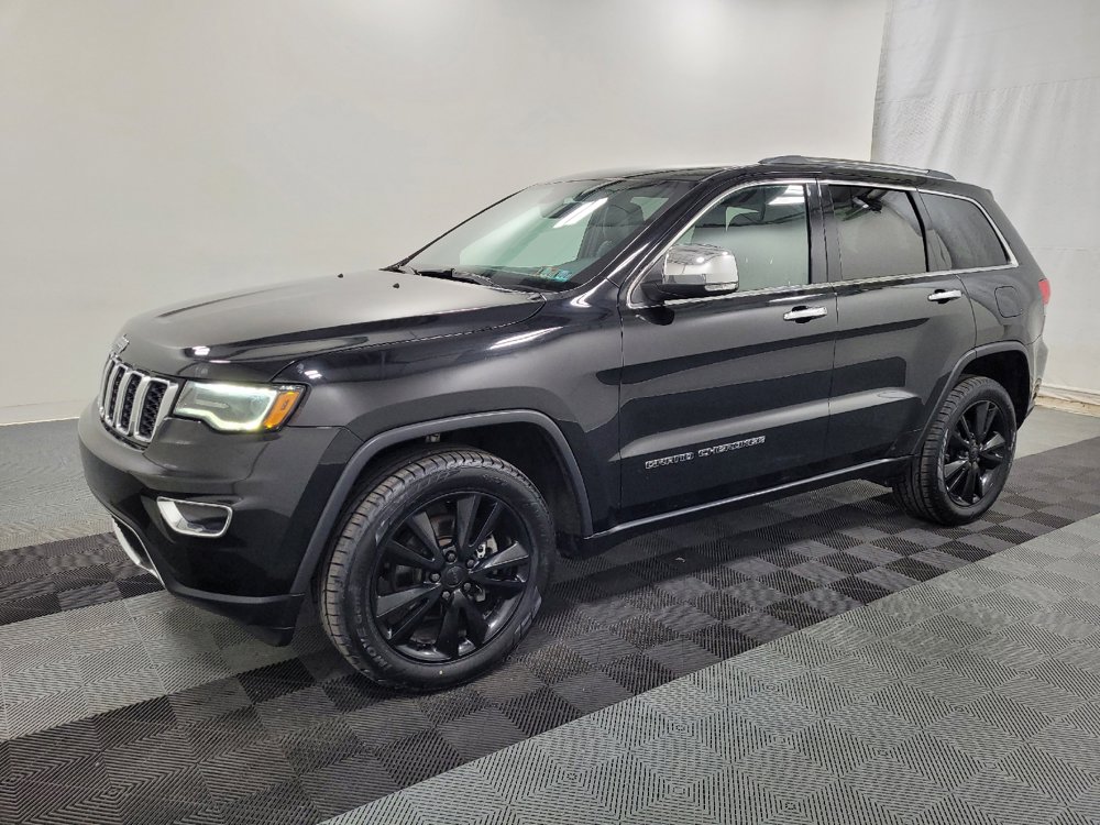 Used 2018 Jeep Grand Cherokee Limited w/ Luxury Group II AWD/4WD image 2